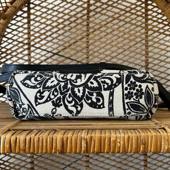 Spartina 449 Strachan Journey Hipster Bag - Picture 7 of 8